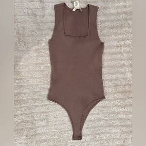 Sleeveless Brown Ribbed Bodysuit